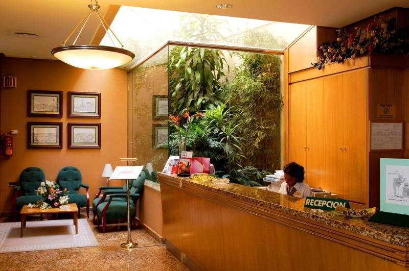 ホテル Mainake Costa Del Sol トレ・デル・マール エクステリア 写真